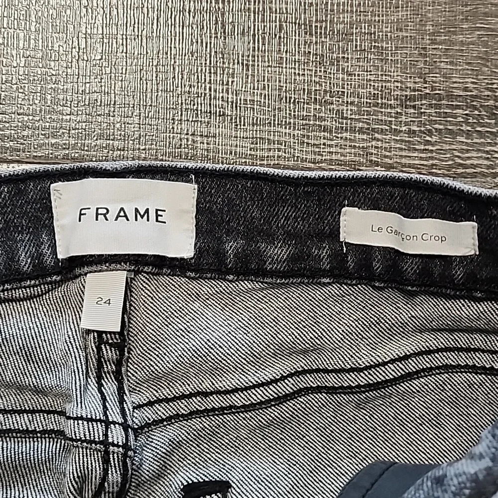 ❄️ FRAME 'Le Garcon Crop' Jeans ❄️ - Picture 2 of 4